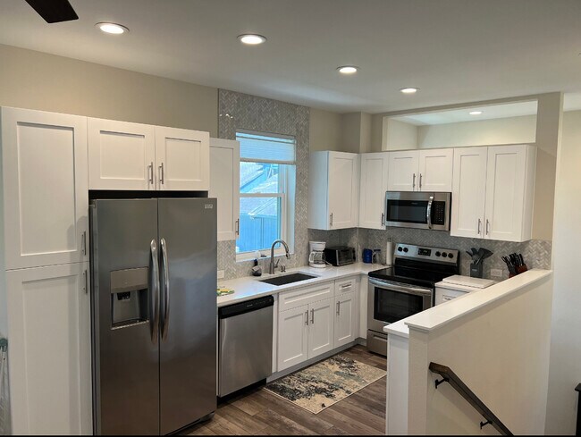 Foto del edificio - 4809 W Juno St