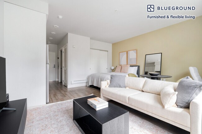 Foto del edificio - 285 8th Ave N