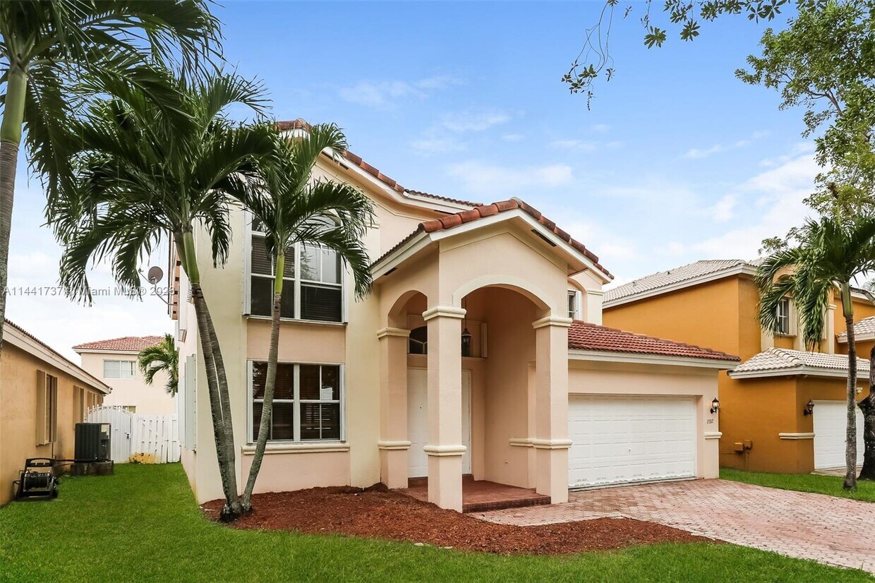 Foto principal - 2332 SW 126th Ave