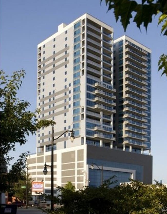 309 Green Apartments Champaign, IL