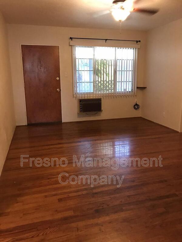 Foto del edificio - 1310 N Wishon Ave