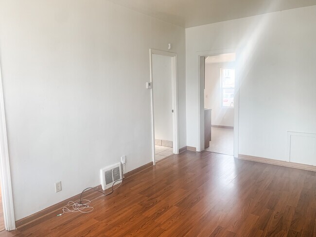 Foto del edificio - 904 46th St