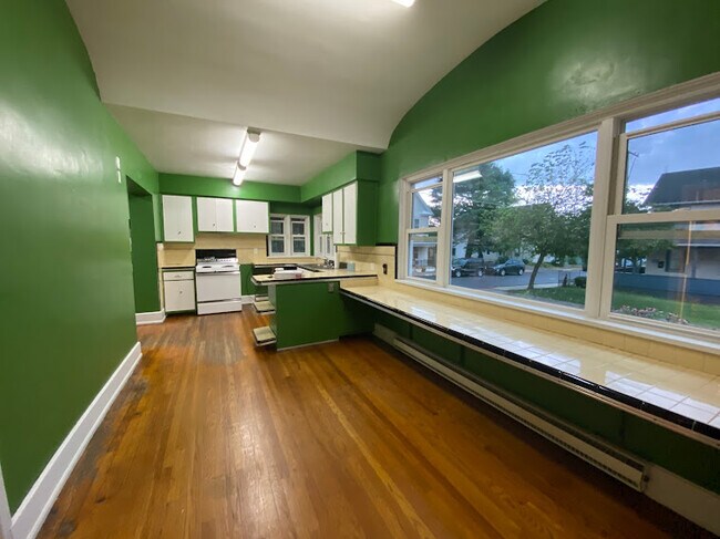 Foto del edificio - 168 E 5th St
