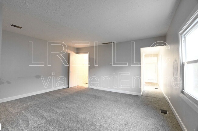 Building Photo - 2713 Rodman St