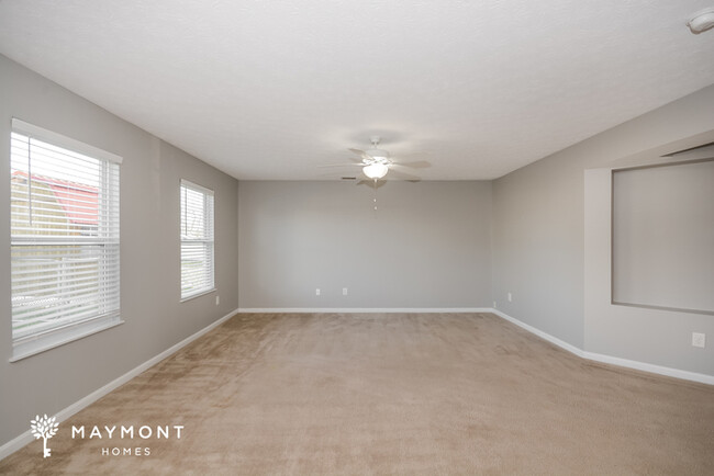 Foto del edificio - 3 Bedroom Home in Trenton, OH