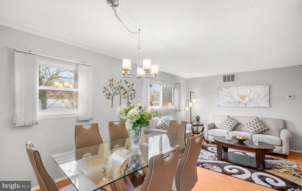 Foto principal - 910 Allan Rd
