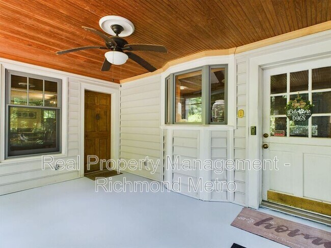 Foto del edificio - 5301 Bemiss Ct