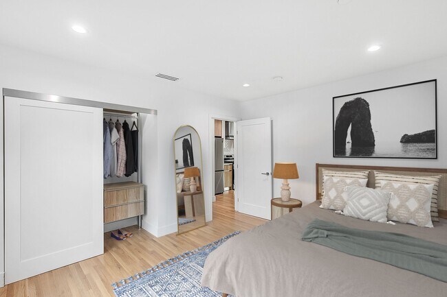 Foto del edificio - 1022 Pacific St