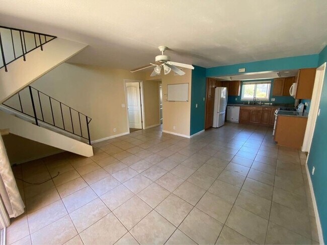 Foto del edificio - Spacious 6-Bedroom, 3-Bath Home in Lompoc