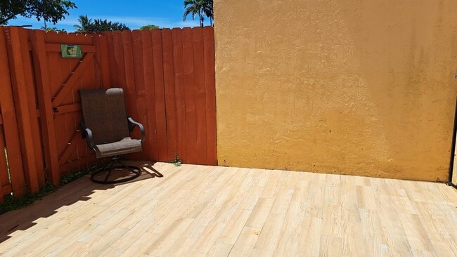 Foto del edificio - 13701 SW 84th St