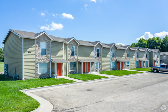 Building Photo - Eagle Landing