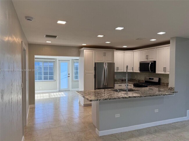 Foto del edificio - 1498 SW 47th Terrace