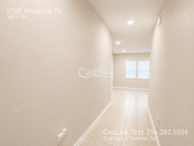 Building Photo - 5700 Madelyn Dr