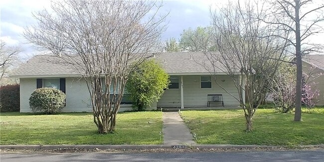 Building Photo - 4701 Sylvandale Dr