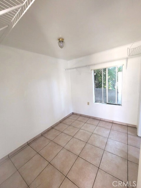 Foto del edificio - 10217 24th St