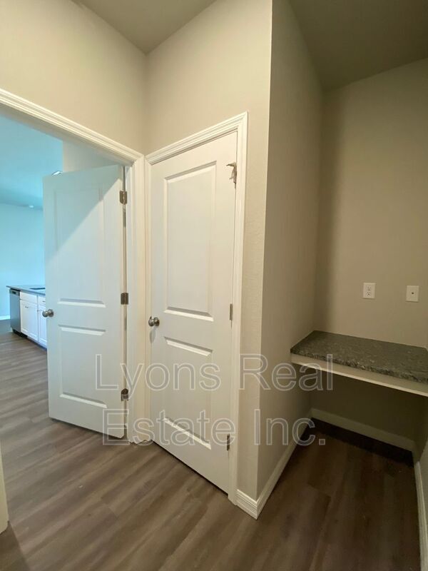 Foto del edificio - 2497 Cortland Ave