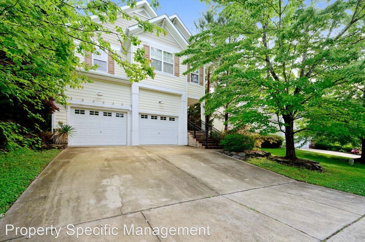 Primary Photo - 3 br, 2.5 bath House - 508 Goldflower Dr