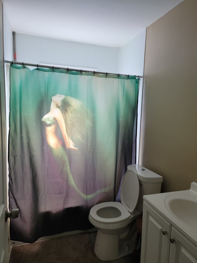 Photo - 857 Nassau Dr House