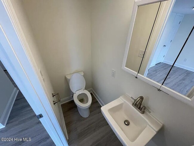 Foto del edificio - 3810 Symi Cir