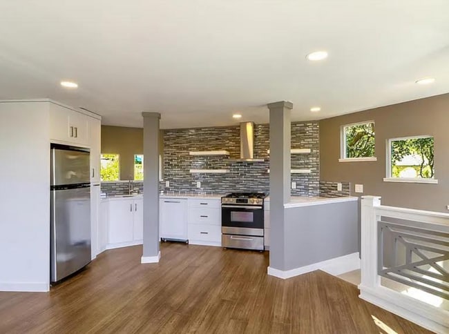 Building Photo - Cottage Retreat Minutes from Downtown Los Gatos & Saratoga