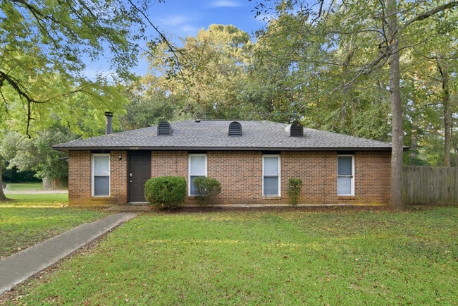 Building Photo - 6201 Dalford Dr