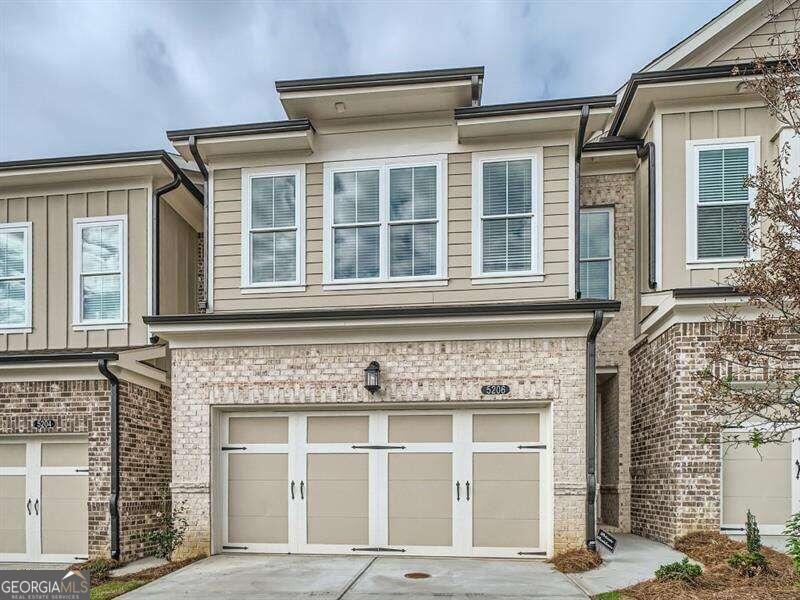 5206 Riden Ct, Buford, GA 30518 Townhome Rentals in Buford GA