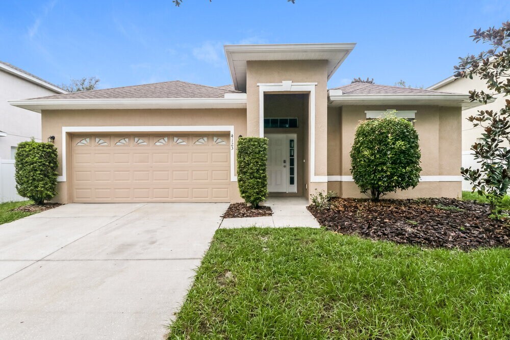 Foto principal - 4123 Beaumont Loop