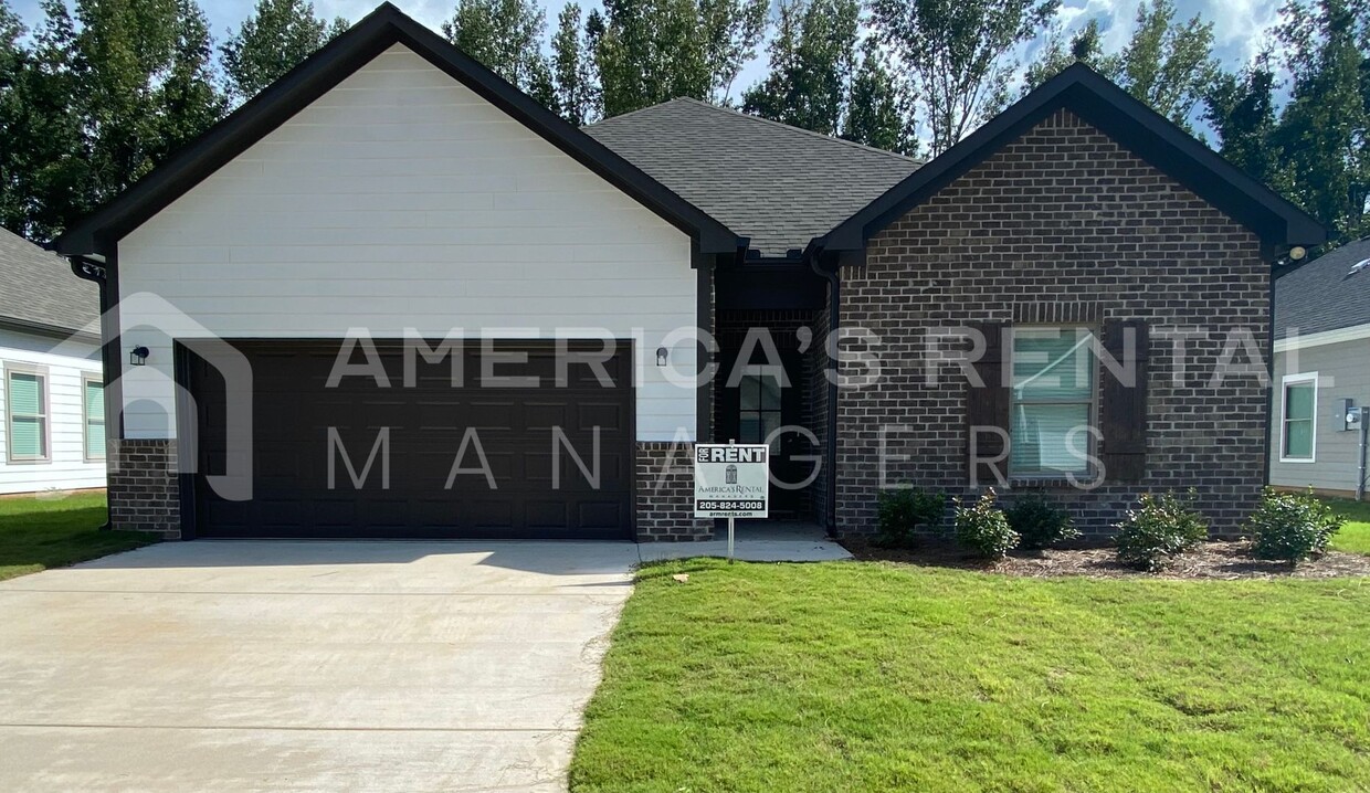 Foto principal - Home for Rent in Clanton, AL!!! SIGN A 13 ...