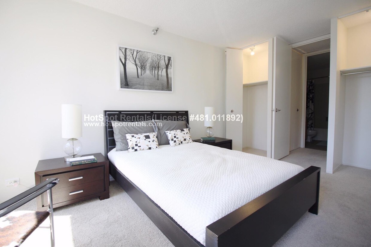 Foto del edificio - 619 W Madison St