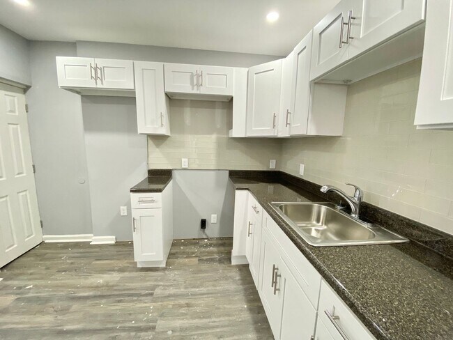 Foto del edificio - Anika Homes 3 Bedroom
