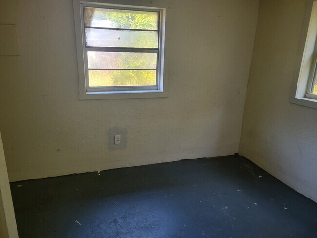 Foto del edificio - 7 Lenox Ct