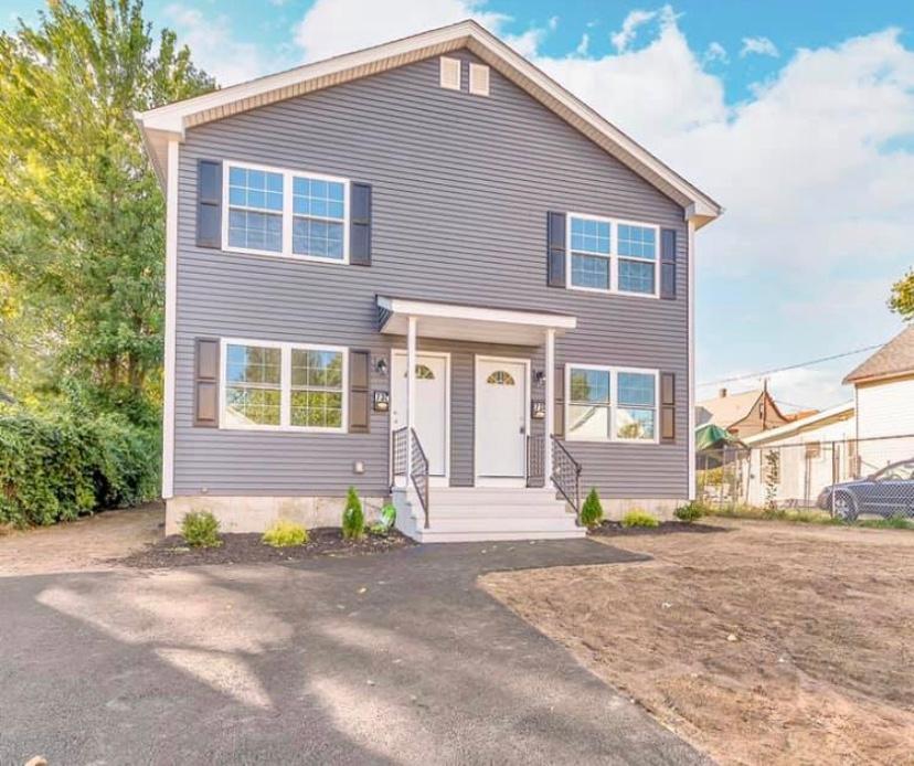 Foto principal - 528 Hampden St