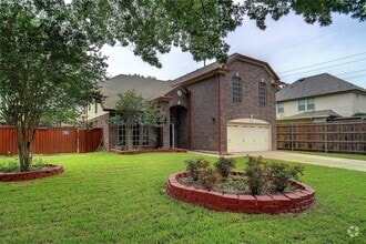 Building Photo - 617 Turtledove Ln