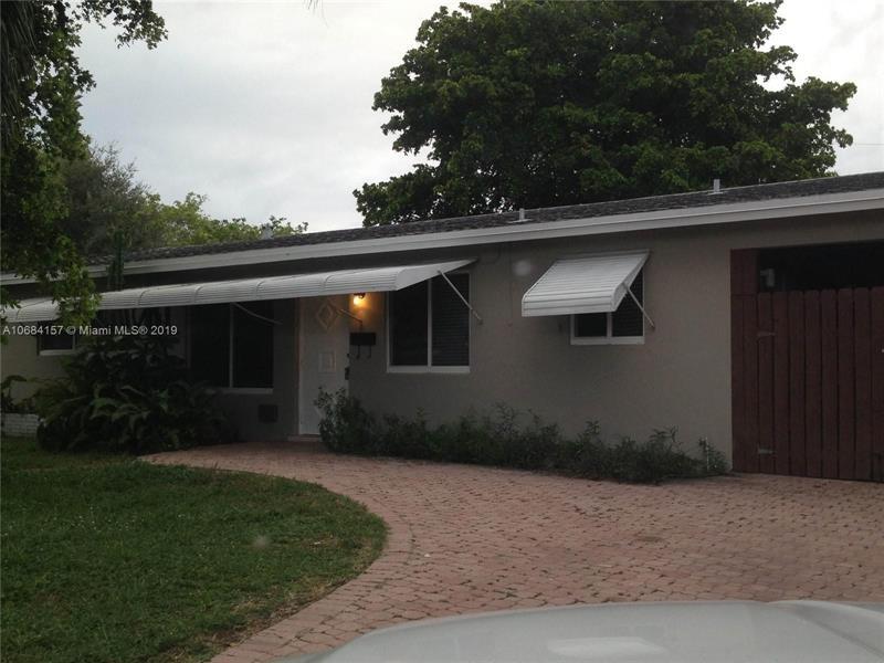 Foto principal - 1325 SE 1st Terrace