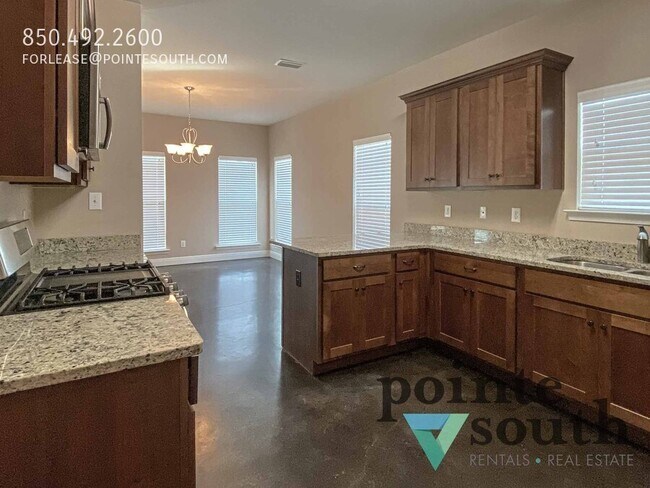Foto del edificio - 12919A Churchill Dr-