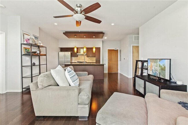 Foto del edificio - 1600 Barton Springs Rd