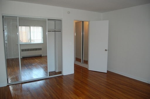 Foto del edificio - 245 Ridge Ave