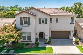 Building Photo - 828 Toulouse Ln