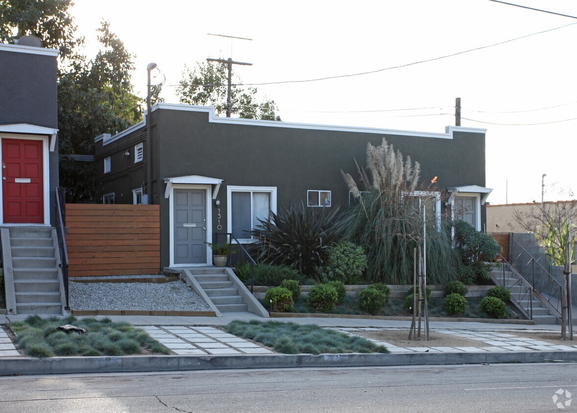 Foto del edificio - 1506 Scott Ave