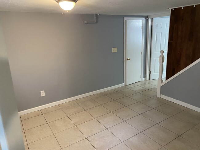 Building Photo - 50 N Taylor Ave