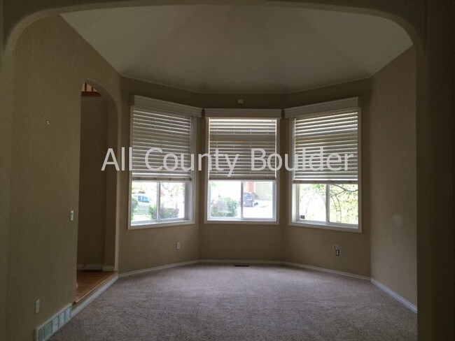 Building Photo - 4474 S Hampton Cir