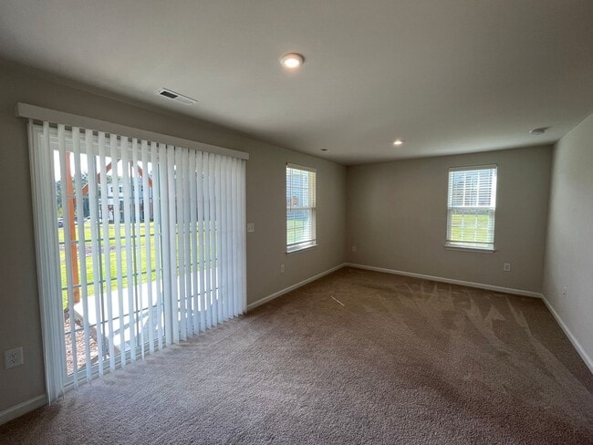 Photo - Amazing 3BD, 2.5BA End-Unit Townhome with 4th Bonus Room in the Heart of Durham