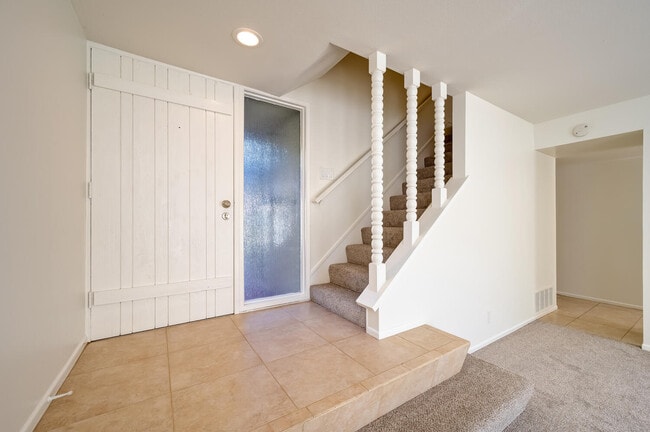 Building Photo - 30747 Calle Chueca