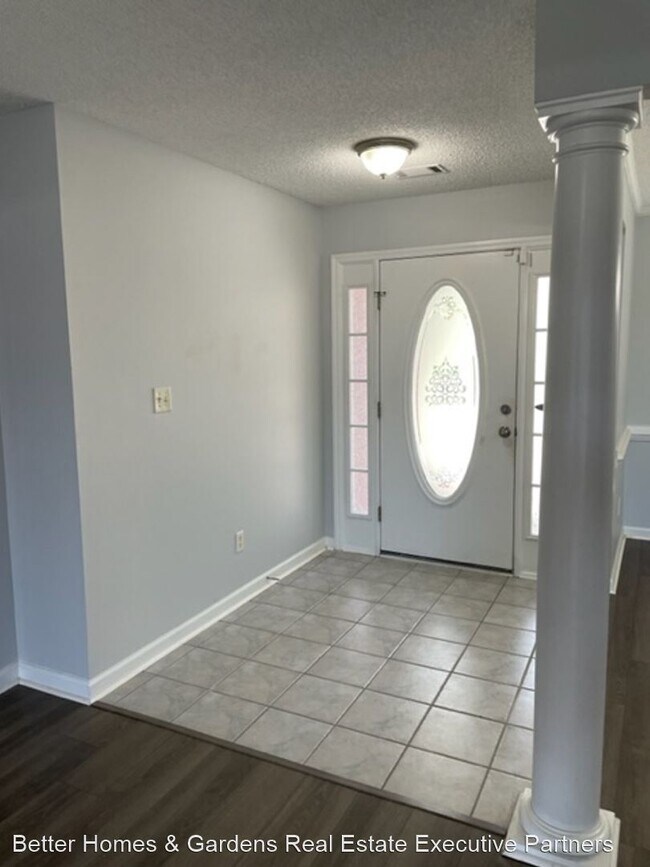 Building Photo - 4 br, 2 bath House - 698 Cumberland Fls