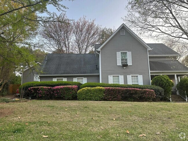 Building Photo - 1105 Sweetwater Cir