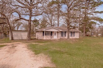 Building Photo - 4 Barre Ln