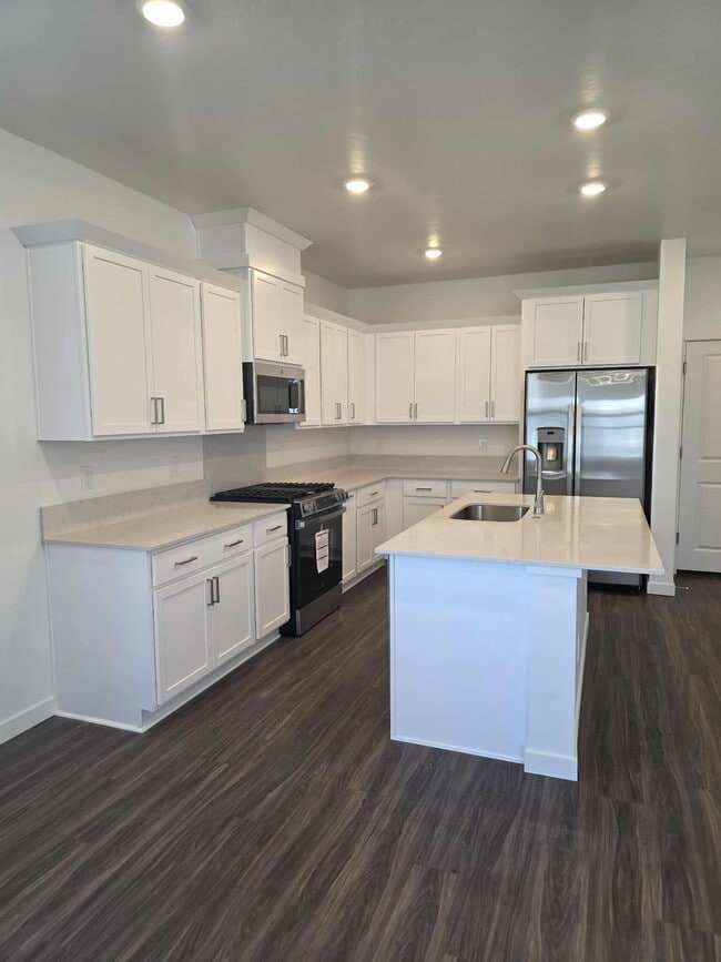 Foto del edificio - 4222 W Cirrus Ln