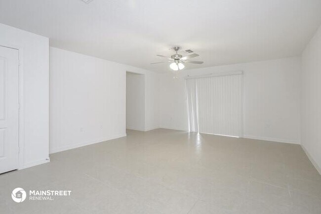 Building Photo - 1138 Union Ave, Mascotte, FL 34753