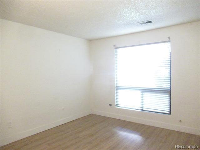 Foto del edificio - 7373 W Florida Ave