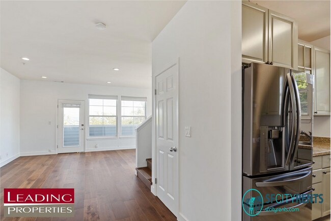Building Photo - 1099 Mississippi St. #6